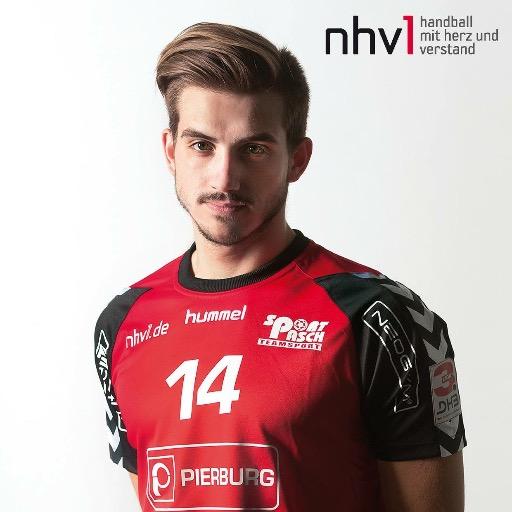 - Handballplayer 🤾🏼‍♂️                           - Personaltrainer 💪🏼