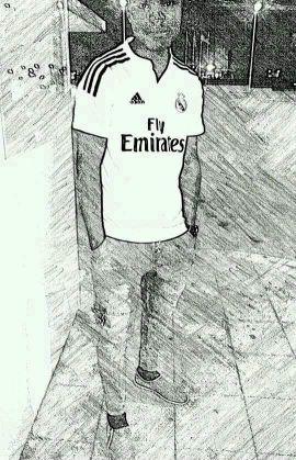 RainyduEdmundo's profile picture. 