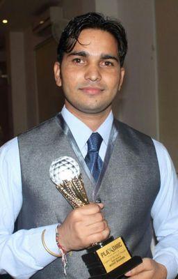 Mohit1428's profile picture. Introducing Easier Way To Pay, Supporting Fintech || Books, Film, Coffeeholic☕, Proud Father To Beautiful Daughters, Fitness Freak 🚴‍♂