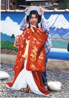 10yama's profile picture. 普通の日本人。在欧州フリーアルバイター主夫。 自動車会社で勤めていたことがあるが鉄道と飛行機しかわからん。本アカウントは私が公私を弁えずに好きなことを呟くためのものであり、所属組織としての見解や意向とは関係ありません。所属してないけど。いや非常勤って一応所属してるのか。まあそんな感じ。