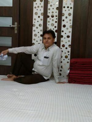 usmanganiv55's profile picture. 