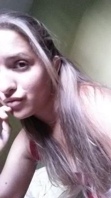 AnaMart15820821's profile picture. 