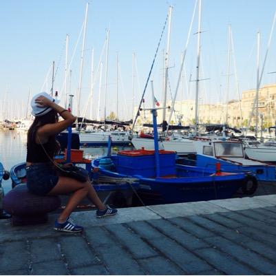 Vittoriam_i_a's profile picture. 