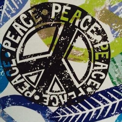 Extending LOVE and KINDNESS one tweet at a time. Be present, learn peace, choose love and happiness, and pass it on