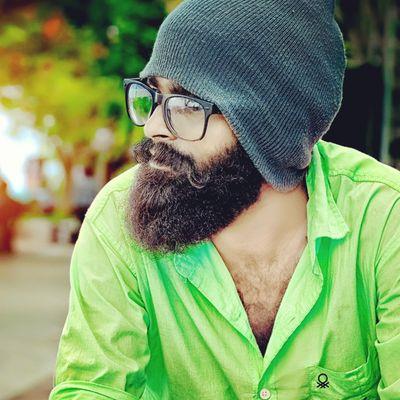 sudhisr60's profile picture. i  ma beaRd