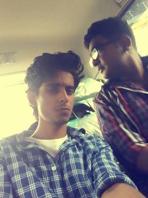 RishnuRaveendra's profile picture. വായിച്ചതിൽ ഏറ്റവും നല്ല പുസ്തകം 
 അമ്മയാണെങ്കിലും♡എല്ലാ പുസ്തകങ്ങളും 
 വായിക്കാൻ വെളിച്ചമായത് അച്ഛനാണ് ♥‍