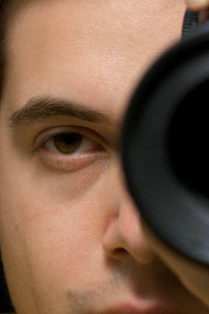 Giurescu's profile picture. Passionate about photography and interested in technology.