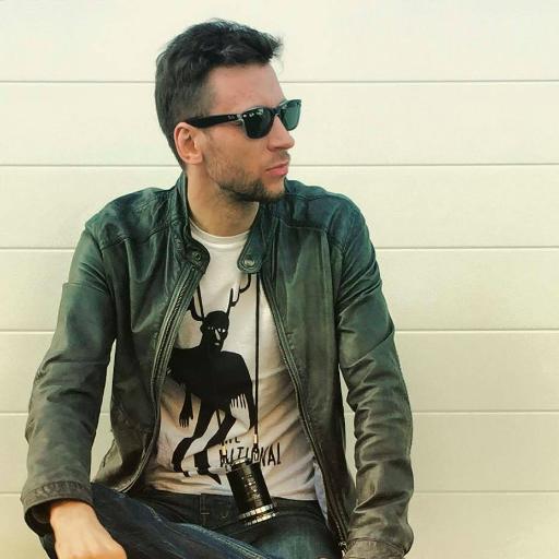 DanSilov's profile picture. The television version of a person with a broken heart
@dansilov@mastodon.social