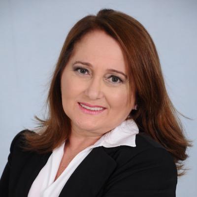 Colaresmarcinha's profile picture. 