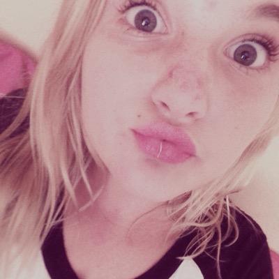 Brightlybeauty's profile picture. 