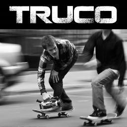 Truco es un espacio para todos los skaters que quieren compartir sus fotos &videos caseros
Comparte tus fotos porque en TRUCO...nosotros SIEMPRE las publicamos!
