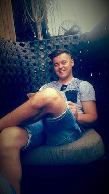 DaveButler01's profile picture. 