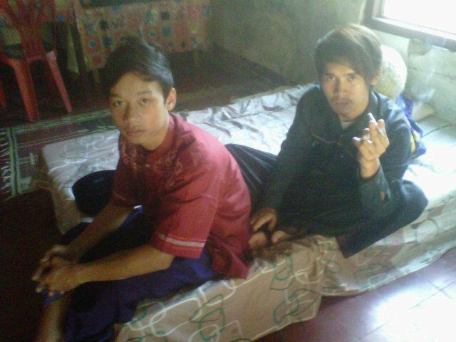 ifeh_com's profile picture. Hidup cuma satu x