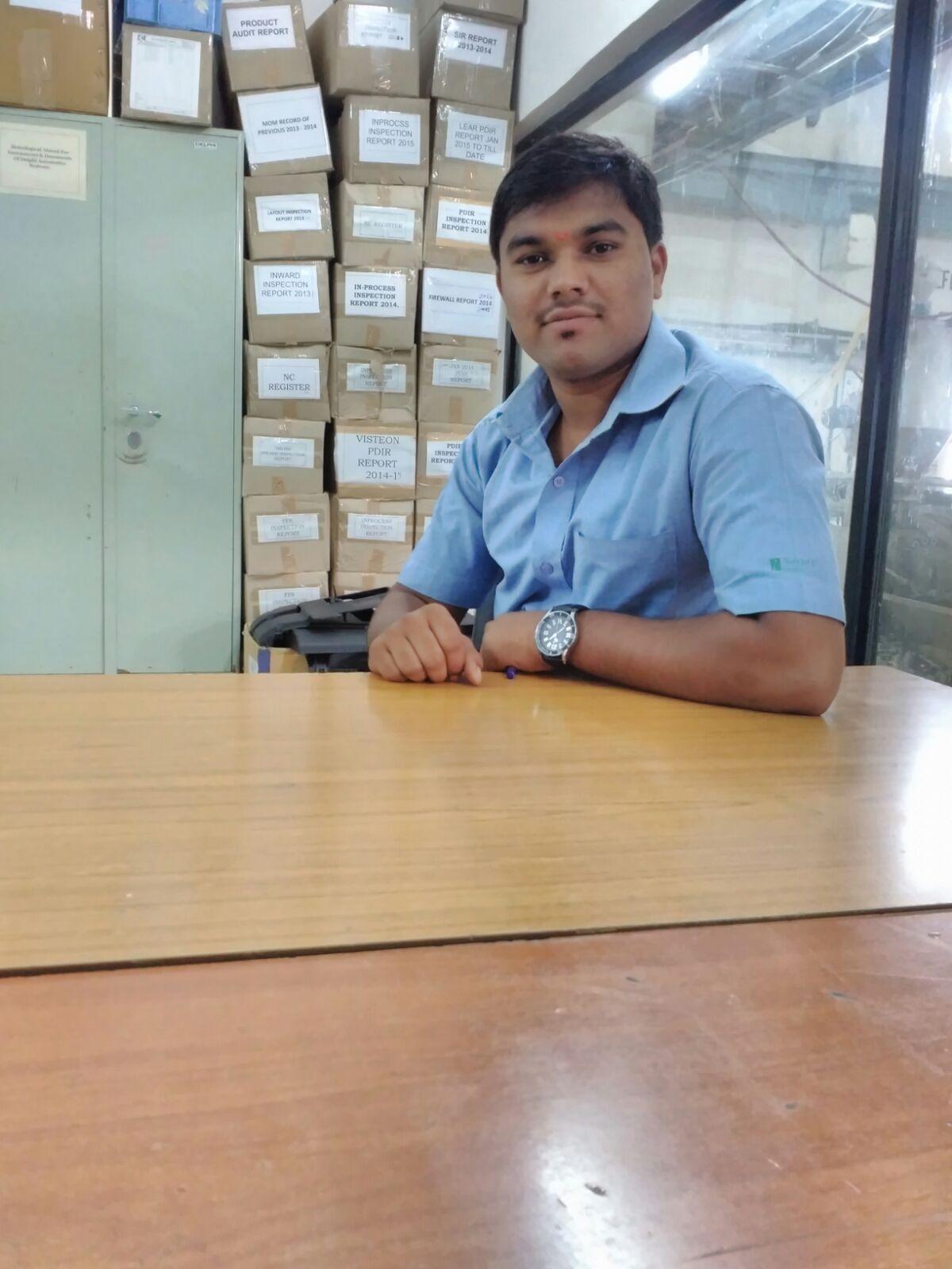 santoshaphale's profile picture. I am a sweet boy...