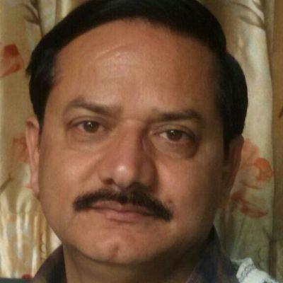 जिला सचिव- बीएसएनएल एम्प्लाइज यूनियन,मुरादाबाद
मन्त्री- सोनार( मैढ़ राजपूत )समाज विकास समिति, मुरादाबाद