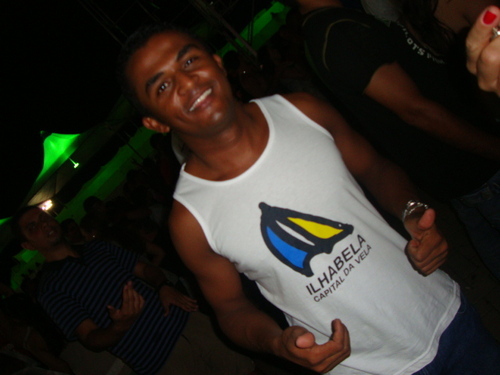 PauloMds's profile picture. Negro, Canceriano, solteiro....de bem com a vida e com as pessoas!!!