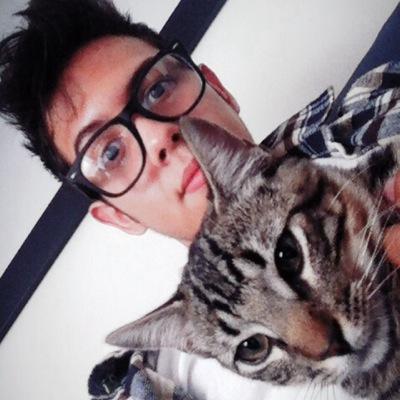 SaimonGarcia6's profile picture. hola gente... espero vean esto porque ni se que escribir... moonlight