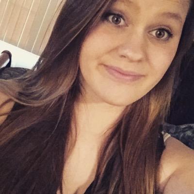 I'm Madison 19 born 10/25/96 I'm a country girl at heart! I love mud, fishing, hunting etc ! Was blessed by God with a baby boy named Karson !