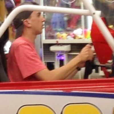 bdj210's profile picture. 