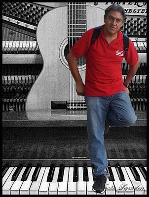 carlospbalboa's profile picture. 