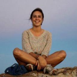 JulianaLeb90's profile picture. 