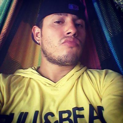 AndresManeti's profile picture. 