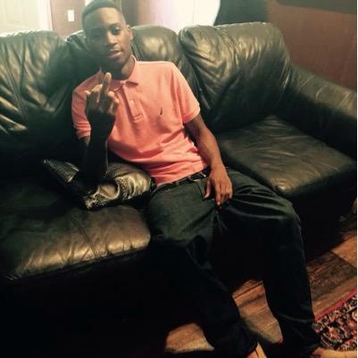 #Kylan's Dad #FSB CEO #Rapper ....For Booking/Features Email:Campbell.Devountae@yahoo.com IG:lildcfsb003 http:/youtu.be/KxlHSofXzwE #Dreams2Reality ‼️