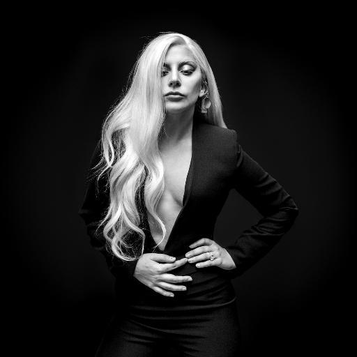 LadyGagaCyprus's profile picture. Ιδού η κόμισσα, προσοχή όμως.
Behold. Beware. The Countess. #AHSHotel #Oct7
