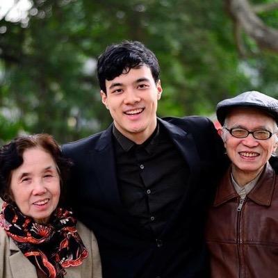 tecblog's profile picture. 