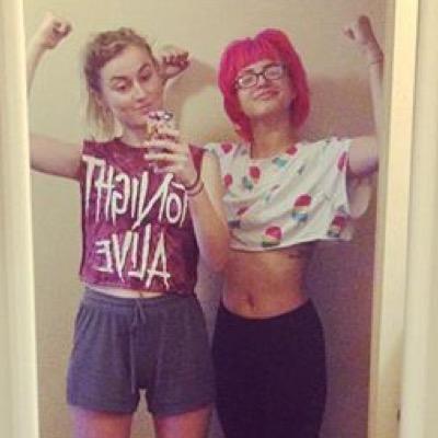 niaSCRP's profile picture. I'm a drummer, I'm single, and my hair is like a tomato.