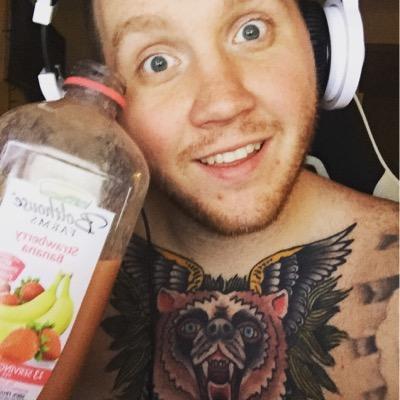 Jesus lovin' gamer, entertainer, streamer, nerd. http://t.co/GwX8MzgF4W  Instagram - im_timthetatman I Vine - timthetatman