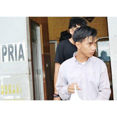 Iqbalzekta5's profile picture. Tertarik wanita berhijab seperti kamu yaaa kamu #ViscaBarca