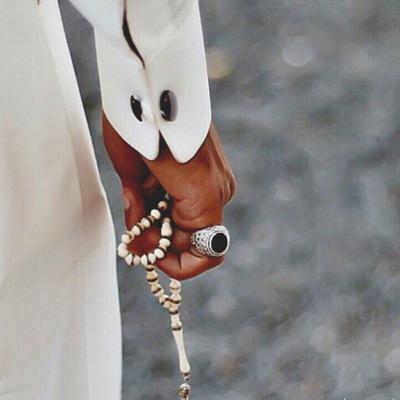 ( سبحان الله و بحمده عدد خلقهِ و رِضَا نفسِهِ و زِنُة عَرشِهِ و مِداد كلماته ) ..