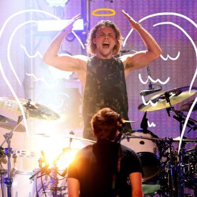 free follow follow @mellifluousash and @fivesaucedaily yay