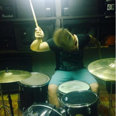 GrigGuitar's profile picture. Guitar/vocal of OCEAN WINE band. Like guitars,music ,beer,and pretty girls;)