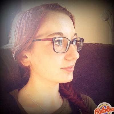 lily_Love1D's profile picture. i'm french directioner ♥ • snapchat : lisapartenio16•