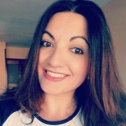#contentstrategy expert at Sky.it, #fashiontech blogger, writer, former #Content Director @softonic_it. Helping people making life easier with #apps & #gadgets