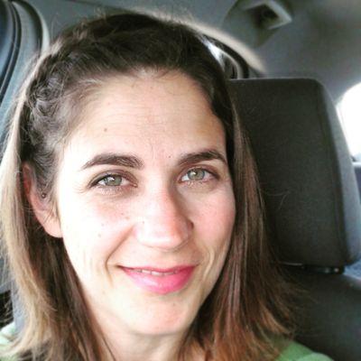 MapleSadie's profile picture. Living in a wonderful small Ontario town. Mum of 2 kids and 1 dog.  And I run. Every. Single. Day.