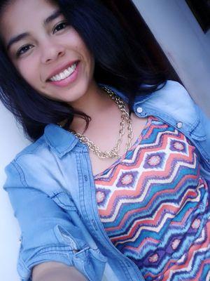 Ellu__AG's profile picture. ||Pura Vida ✌ 
Horse 
Info.Redes 
 Real Madrid ⚽
Good Vibes||