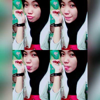 I'm muslim♡ facebook : Imah LuphForever BBM : 5841A47D || pengen pnxa pacar yg setiiaa Simpell{}*