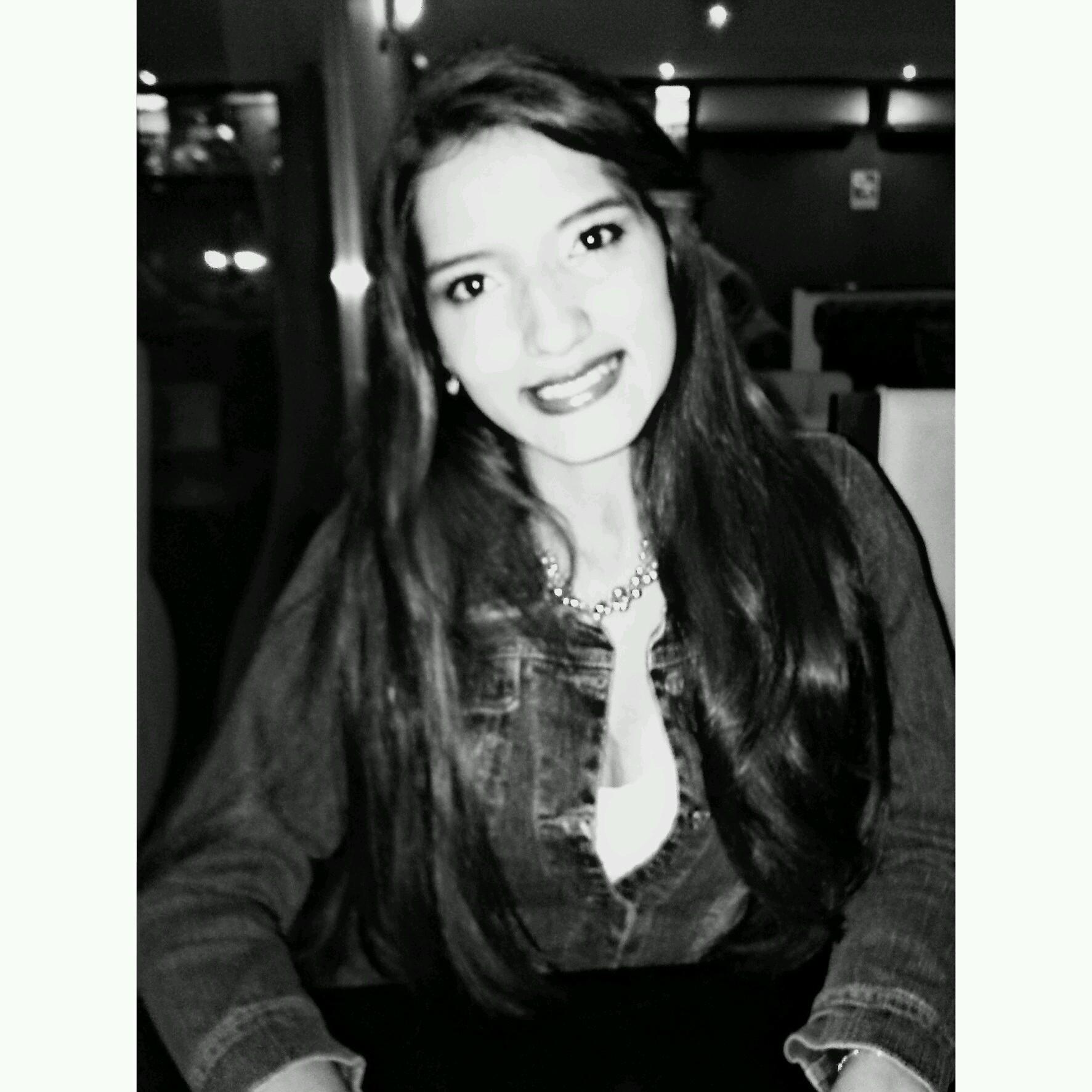 crisbeilysperez's profile picture. 