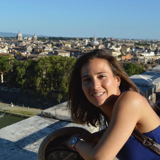 Beabravop's profile picture. Mamá de dos y runner apasionada
Periodista
Comunicación Institucional y Corporativa