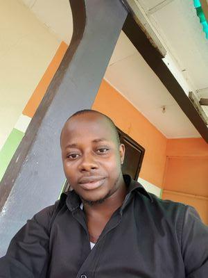 Aries, Manchester United, Introvert, Travelling, Exploring all forms of life, Samsung-driven