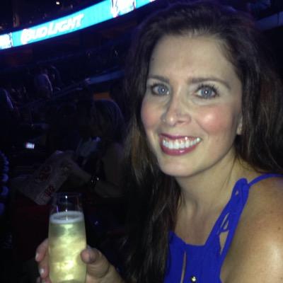 shanastokes12's profile picture. 