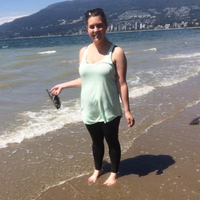 KareFren's profile picture. | Netflix Enthusiast | Takeout Connoisseur | Sweat Pant Addict |