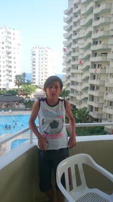 Ern_Ssf_'s profile picture. 