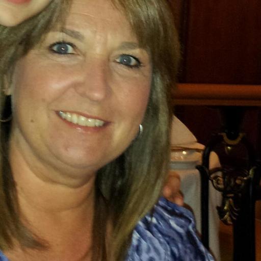 PMCConniet's profile picture. Earning an honest living online