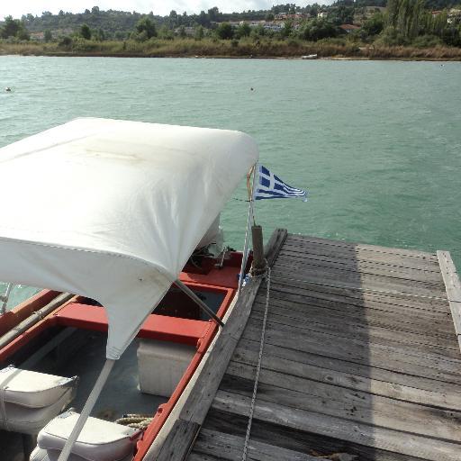 ekonomou's profile picture. electrical engineer