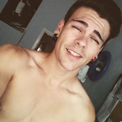 gabrioronoz's profile picture. 