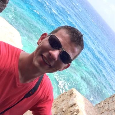 EshyNL's profile picture. Vind veel van veel.